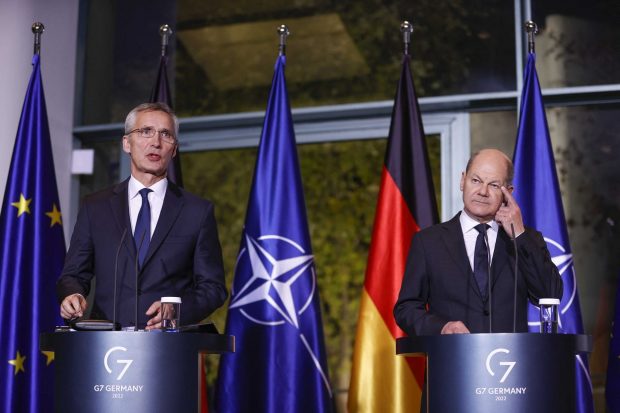 Stoltenberg şi Scholz spun că e „prea devreme” pentru o decizie privind trimiterea sistemelor antiaeriene Patriot în Ucraina