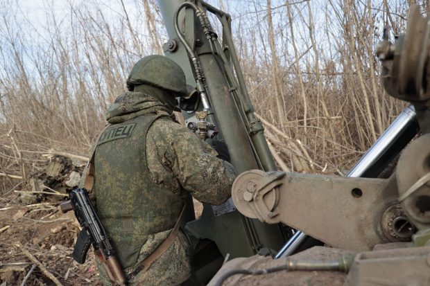 Forțele ruse au construit o bază miliară în Mariupol. Ce arată imaginile din satelit