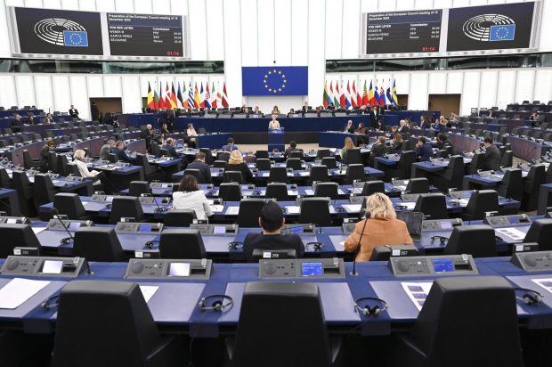 Eurodeputații suspendă accesul Qatarului în Parlamentul UE și opresc orice activitate legislativă care are legătură cu statul din Golf