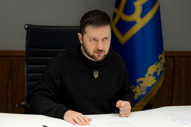 Zelenski și șeful armatei ucrainene avertizează că rușii pregătesc o nouă ofensivă în 2023. Care este singura soluție pentru ca negocierile de pace să înceapă