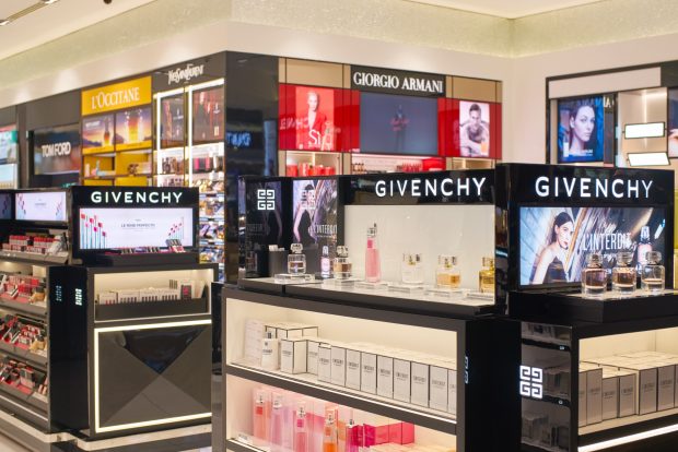 Parfumuri Givency la prețuri accesibile în oferta Notino.ro de azi, 15 decembrie