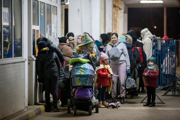 Guvernul a alocat aproape 160 milioane de lei pentru cazarea și hrana refugiaților din Ucraina