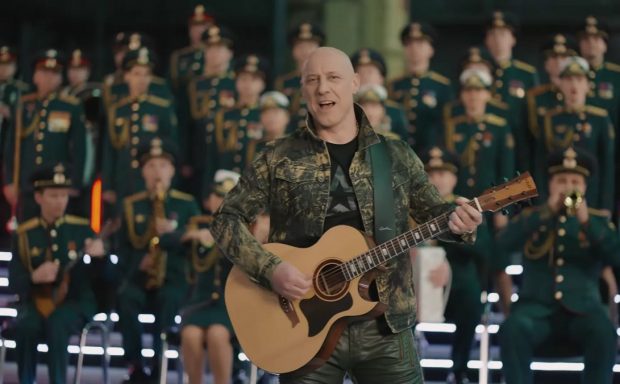 „Din patria rușilor, Satan se uită în depărtare la Statele Unite!” Un deputat rus a lansat o odă dedicată rachetelor nucleare ale Moscovei