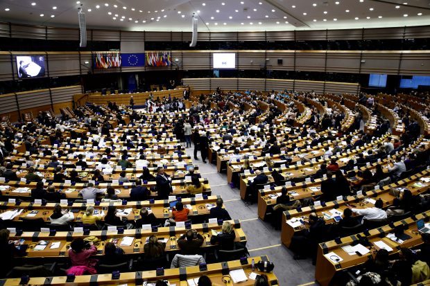 Noi nume ale unor eurodeputate apar în scandalul de corupție Qatargate – Politico