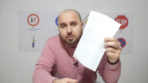 Polițistul vlogger Octavian Perțea îi reproșează șefei sale că i-a respins cererea de concediu fără vreo justificare