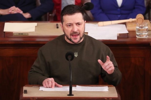 Volodimir Zelenski, în Congresul SUA: ”Ucraina rezistă şi nu ne vom preda niciodată!”