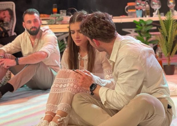 Imagine Stire Cine este iubitul Anei Bodea, actrița din „Lia- soția soțului meu”. Tânărul joacă în același serial | 2review.ro