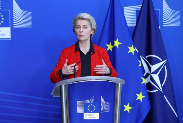 Plângere penală împotriva Ursulei von der Leyen pentru achiziția vaccinurilor anti COVID