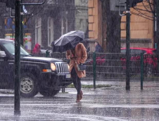 Prognoza meteo pentru următoarele două săptămâni. Cum va fi vremea în ultima lună de toamnă