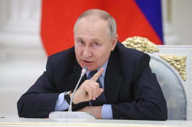 Vladimir Putin: Rusia încearcă să pună capăt ostilităților din Ucraina care au loc din 2014