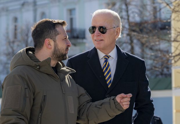 Bloggerii de război și jurnaliștii ruși au criticat Kremlinul pentru că a permis vizita lui Biden la Kiev: „O umilire demonstrativă a Rusiei”