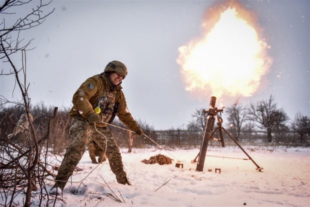 LIVETEXT Război în Ucraina, ziua 365 | Forțele ucrainene au lovit bazele rusești din Mariupol, în timp ce ofensiva rusă se intenstifică, la un an de la invazie