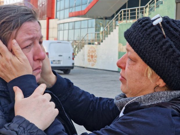 REPORTAJ VIDEO DIN TURCIA. O zi din viaţa unei românce voluntare în Gaziantepul distrus de cutremur: „Trebuie să uit ce s-a întâmplat ca să pot ajuta”