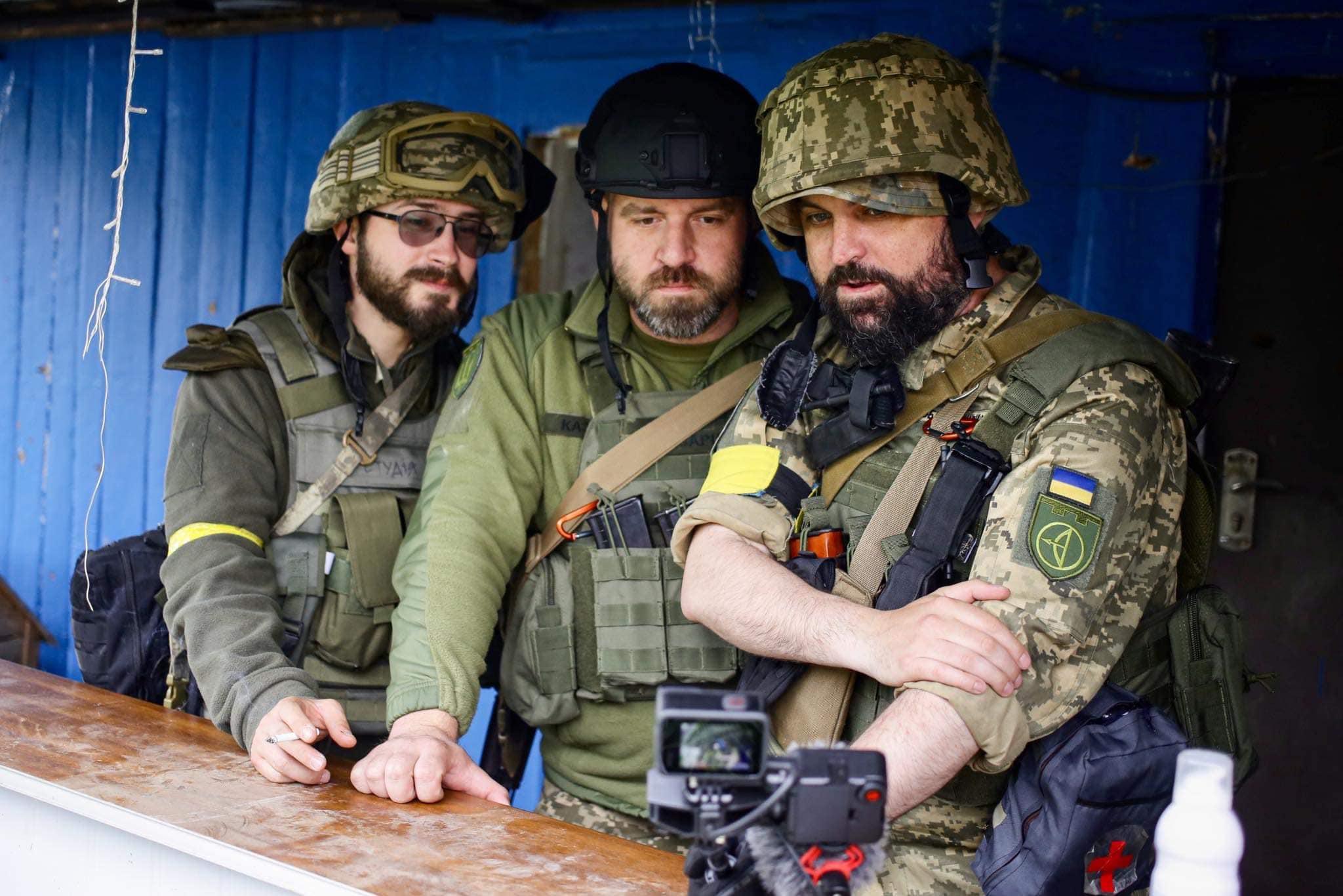Un jurnalist ucrainean care luptă în tranșee desființează propaganda de la Kiev, care prevede o victorie rapidă în fața Moscovei: „Vânzători de povești ieftine”