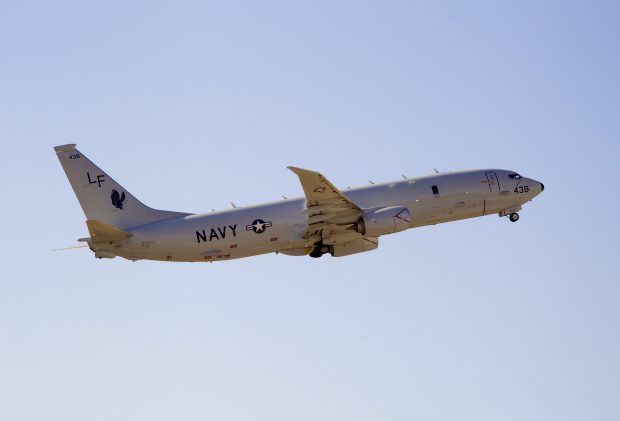 Un avion de luptă chinez s-a confruntat cu un avion al Marinei SUA, la bordul căruia se aflau jurnaliști CNN, deasupra Mării Chinei de Sud