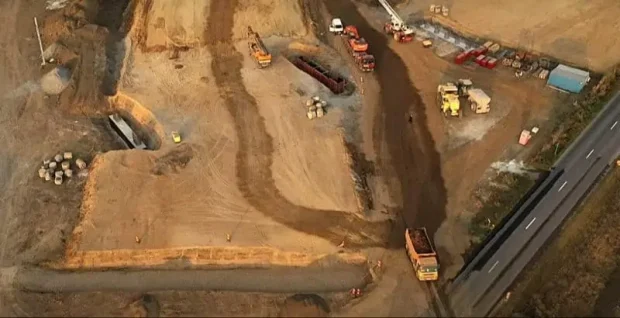 Ardealul se pregătește de un miracol. La 20 de ani de la lansarea proiectului, două orașe mari sunt pe cale să fie legate de o autostradă