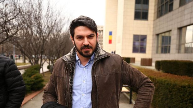 Avocatul medicului acuzat că refolosea stimulatoare cardiace de la pacienții decedați: „Este legal să mori dacă nu sunt fonduri pentru astfel de dispozitive?”