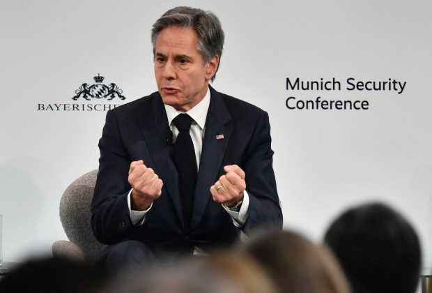 Antony Blinken avertizează că Beijingul este pe punctul de a furniza arme Rusiei, ceea ce poate fi o „problemă serioasă”