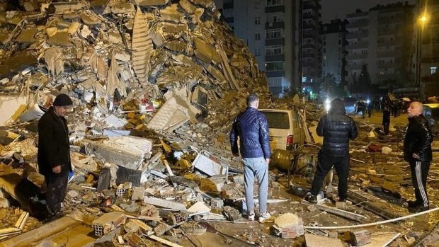 Mărturia unei românce din infernul din Gaziantep, regiunea din Turcia lovită de un cutremur devastator: „Din câte am înțeles, sunt câteva blocuri care s-au făcut una cu pământul”