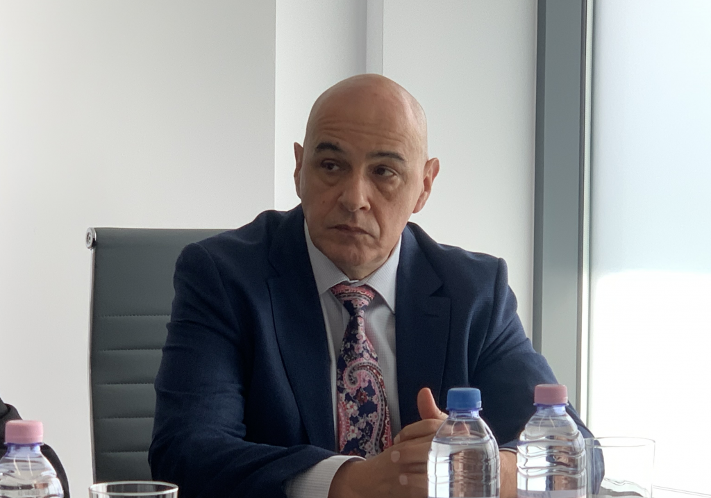 STUDIU DE CAZ. Cum ajung colegi de comisie profesională ai unui doctor cercetat pentru moartea unei tinere de 36 de ani să întocmească ei expertiza