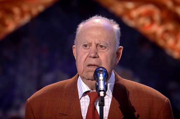 Cine e Dumitru Hermeneanu, pensionarul de la „Românii au talent” care a recitat o poezie dedicată soției sale. „Am fost coleg cu Stela Popescu”