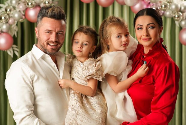 Gabriela Cristea a ajuns cu fetița cea mare la spital. Ce diagnostic a primit Victoria: „De sâmbătă tot avea febră”