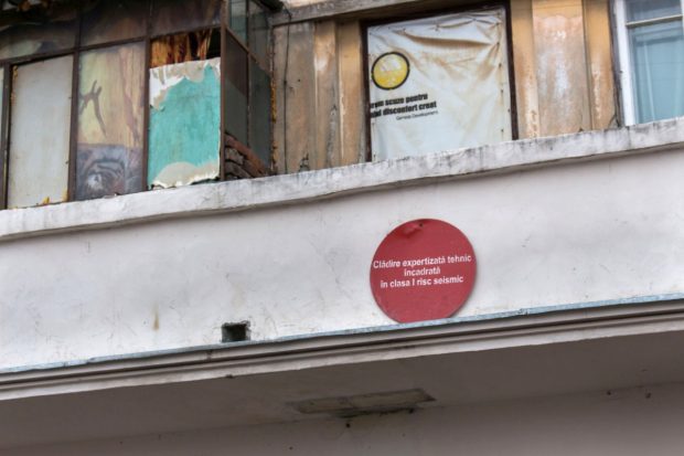 Bucureștiul accelerează consolidarea clădirilor cu risc seismic: grant de 500.000 € și sprijin financiar pentru chirii