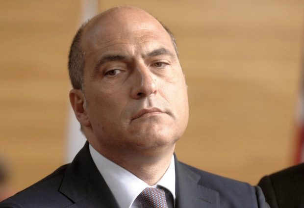 A fost arestat Andrea Cozzolino, al doilea deputat din Parlamentul European vizat de ancheta de corupţie legată de Qatar