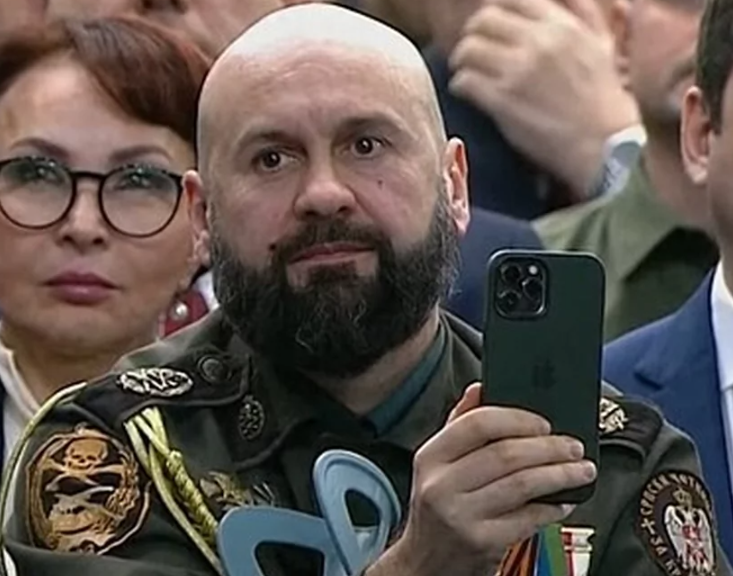 Bratislav Zivkovici, liderul grupării paramilitare sârbe Cetnicii, prezent la discursul lui Putin. De ce are mercenarul interdicție de a intra în România