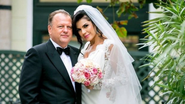 Irina Nicolae și Marius Vizer s-au căsătorit prima oară în Rusia. Ce a spus fosta cântăreață despre Vladimir Putin, care e bun prieten cu soțul ei