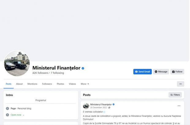 Cum a apărut poza cu doi bolizi de lux pe pagina de Facebook a Ministerului de Finanțe