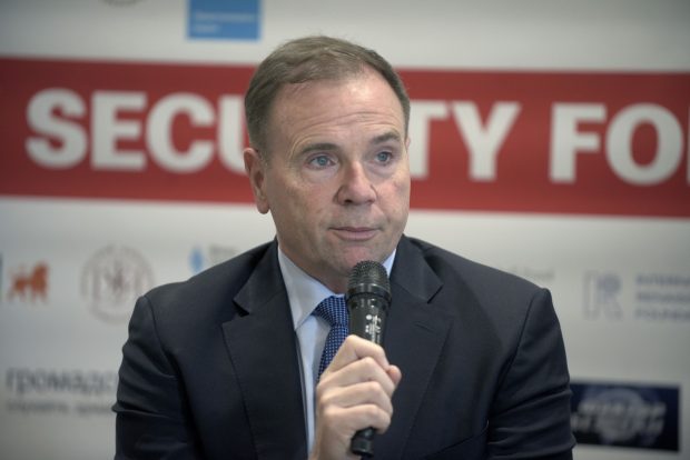 Generalul Ben Hodges spune ce strategie i-ar ajuta pe ucraineni să elibereze Crimeea: „Folosiți atacuri de precizie cu rază lungă de acțiune”
