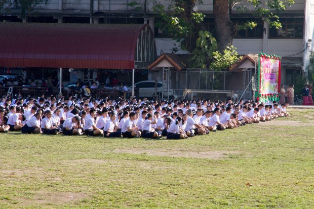 Activiștii din Thailanda vor să oprească utilizarea tunsorii militare ca pedepsă pentru elevi