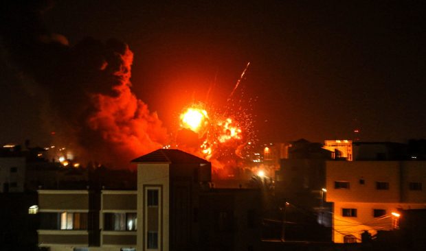 Cel puțin șapte lovituri aeriene executate de armata israeliană în Fâșia Gaza, pe timpul nopții, după ce a interceptat o rachetă palestiniană