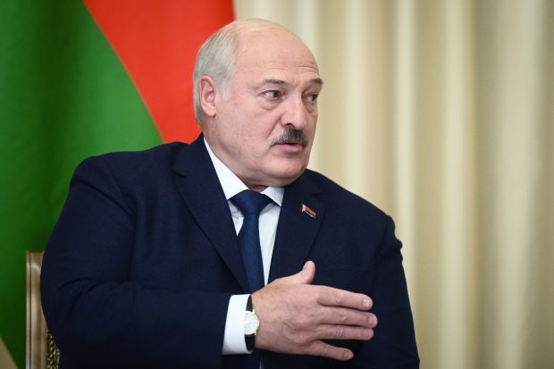 Aleksandr Lukaşenko respinge acuzațiile Moscovei privind invadarea Transnistriei. „Nu cred că ucrainenii vor înnebuni”