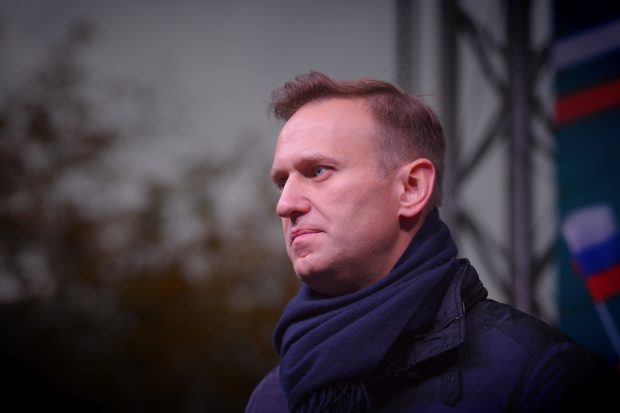 Aleksei Navalnîi suferă de o boală misterioasă, „o otrăvire cu efect lent”, susține purtătoarea lui de cuvânt