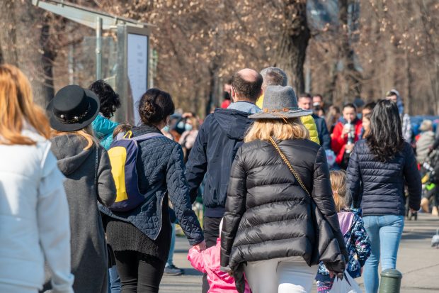 „Vă garantez că nicăieri în lume nu se pensionează oamenii la 40 de ani cu o pensie mai mare decât salariul”. Patru mari probleme ale pieței muncii din România
