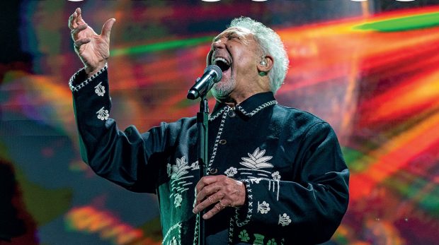 Tom Jones vine în România. Când va avea loc concertul său de la Sala Palatului din București