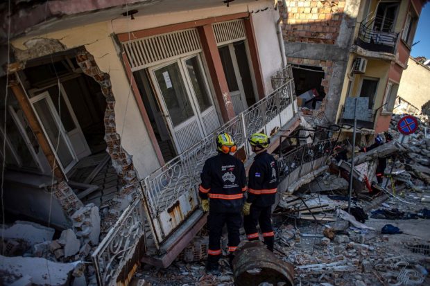 Peste 8.000 de persoane au fost salvate dintre dărmături în Turcia, anunță președintele Erdogan