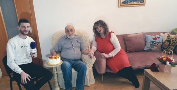 Noi imagini cu Viorel Lis, după problemele de sănătate cu care se confruntă: „Încă n-am murit”