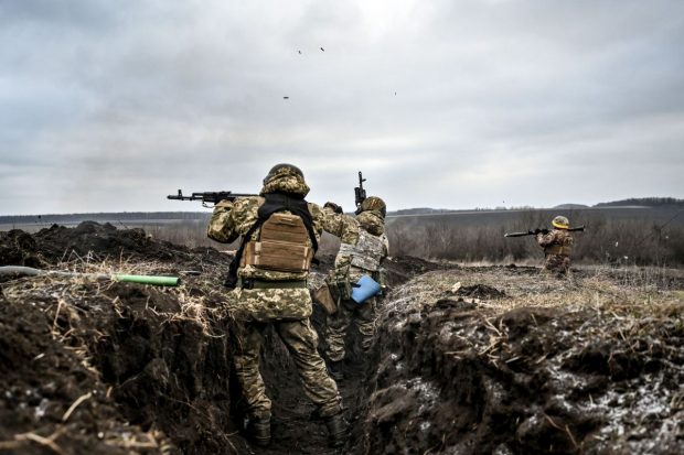 LIVETEXT Război în Ucraina, ziua 475 | Ucraina anunță că 7 așezări au fost deja eliberate în timpul contraofensivei. Zelenski: „Victoria va veni”