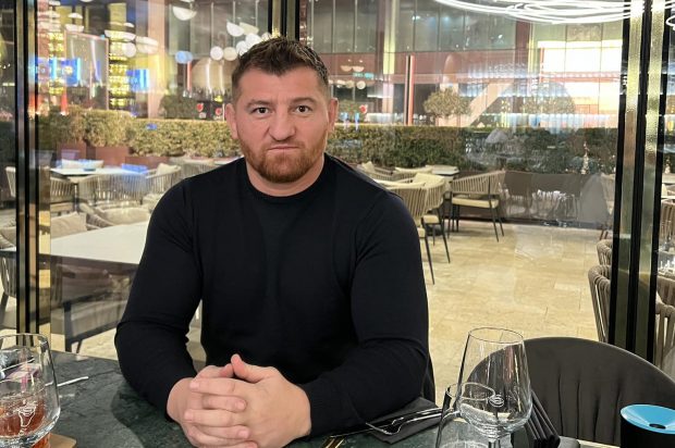 Imagine Stire Ce problemă are Cătălin Moroșanu în rolul de tătic. „Nu sunt făcut pentru așa ceva” | 2review.ro