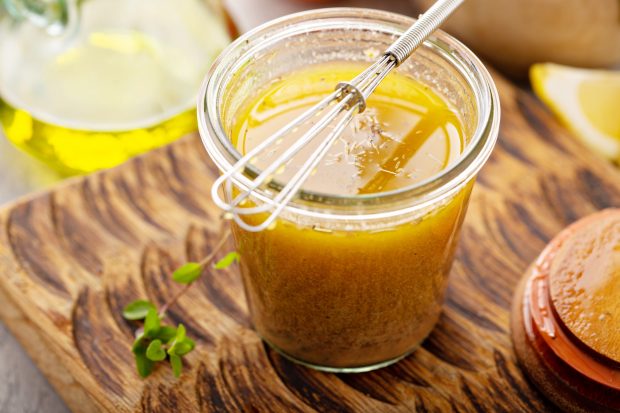 Ce este sosul vinaigrette și cum se prepară. Rețetă de sos vinaigrette