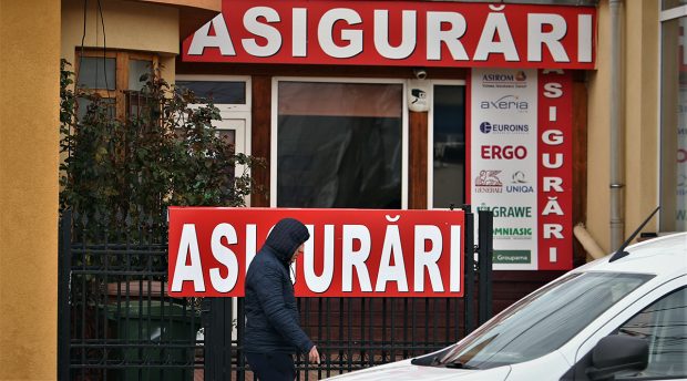Un nou asigurător se lansează pe piața RCA, dar nu va avea cele mai mici prețuri. Totul va fi online