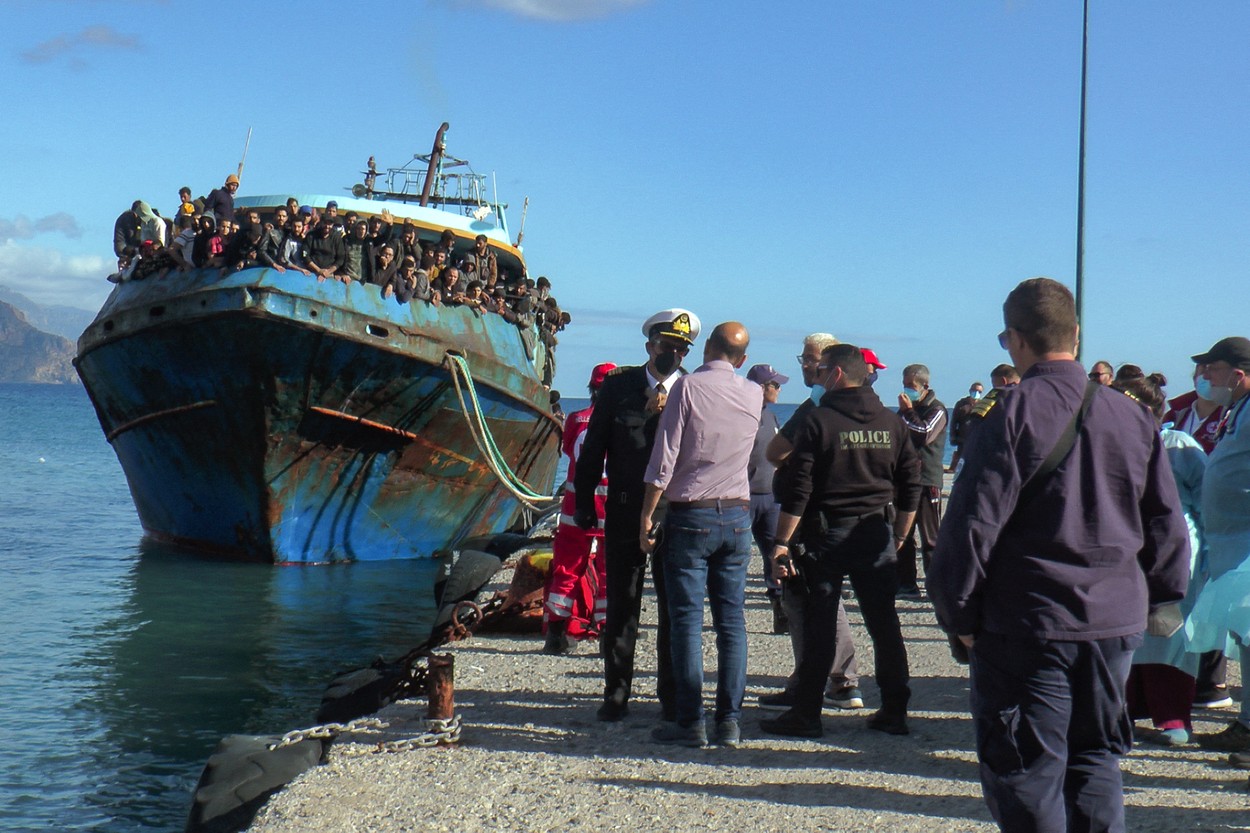 Ένας Αιγύπτιος ψαράς που αντιμετώπισε 4.760 χρόνια φυλάκιση στην Ελλάδα καταδικάστηκε σε «μόνο» 280 χρόνια