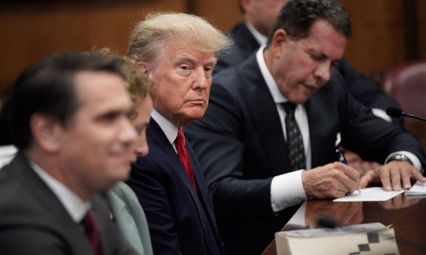 Actul de acuzare împotriva lui Donald Trump a fost publicat. Ce fapte îi impută procurorii