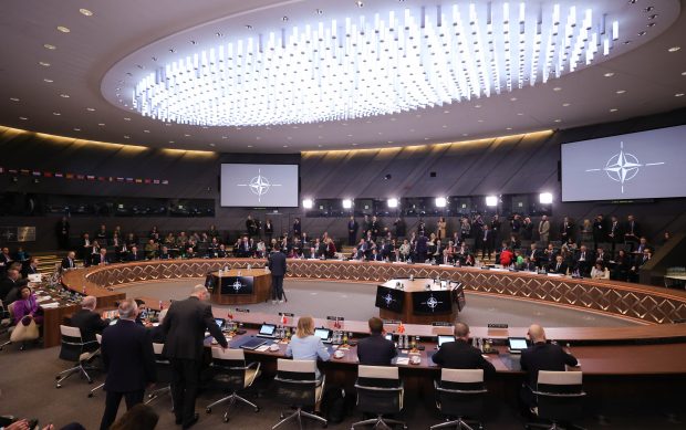 Financial Times: SUA nu doresc ca Ucrainei să i se ofere o „foaie de parcurs” pentru aderarea la NATO
