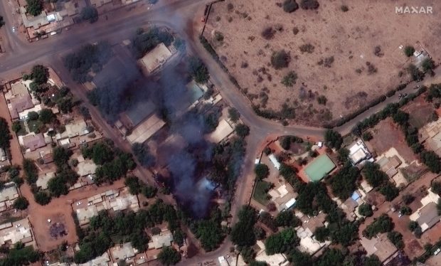 Ambasadorul UE în Sudan a fost atacat în propria casă în timpul violențelor generate de ciocnirile dintre armată și forțe paramilitare