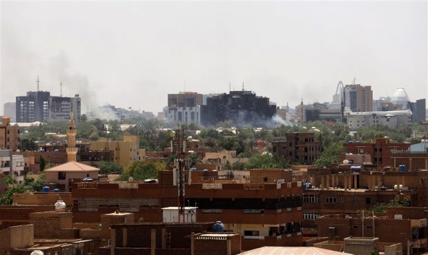 MAE anunță că 22 de cetățeni români şi 4 sudanezi, membri de familie ai acestora, au cerut să fie evacuați din Sudan