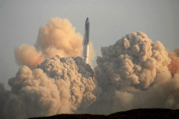 Resturile lăsate în urmă de lansarea rachetei Starship a SpaceX ridică întrebări cu privire la impactul asupra mediului
